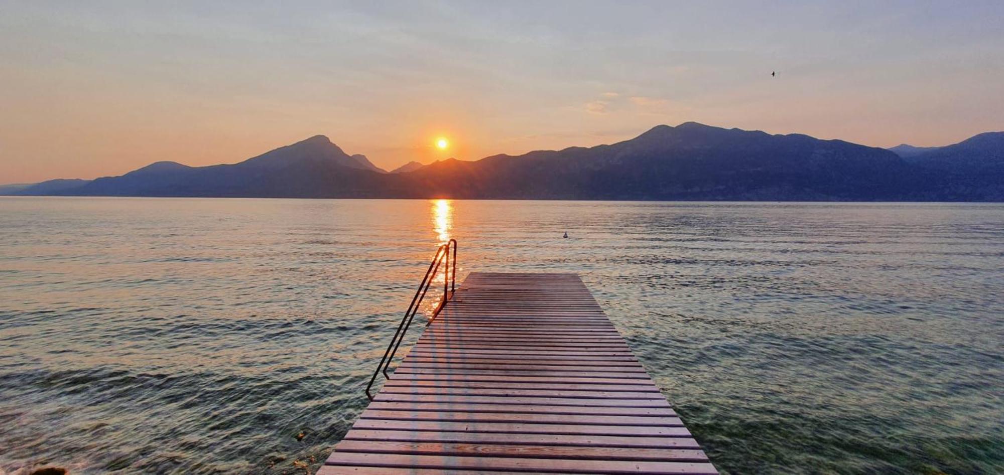 Hotel Veronesi Brenzone sul Garda Exterior foto