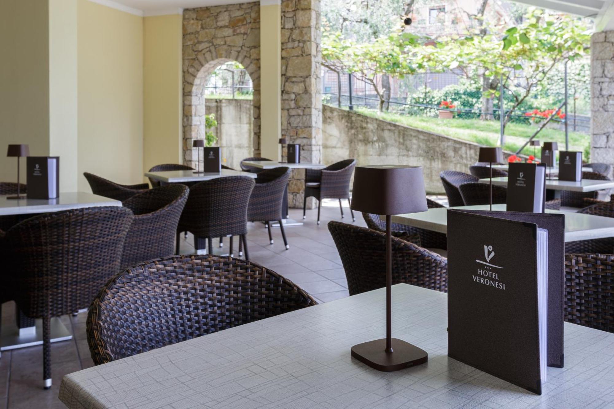 Hotel Veronesi Brenzone sul Garda Exterior foto